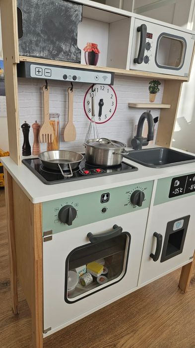 Kuchnia dziecieca drewniana zabawka lidl światełka dźwięki kuchenka