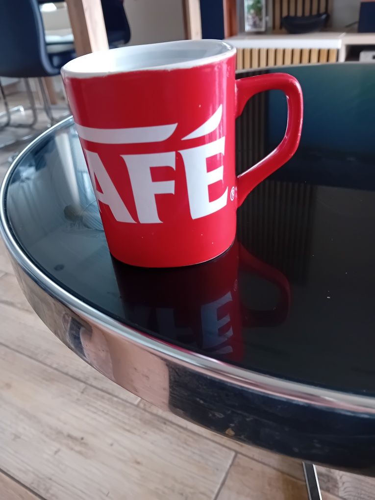 Kubek nescafe. .
