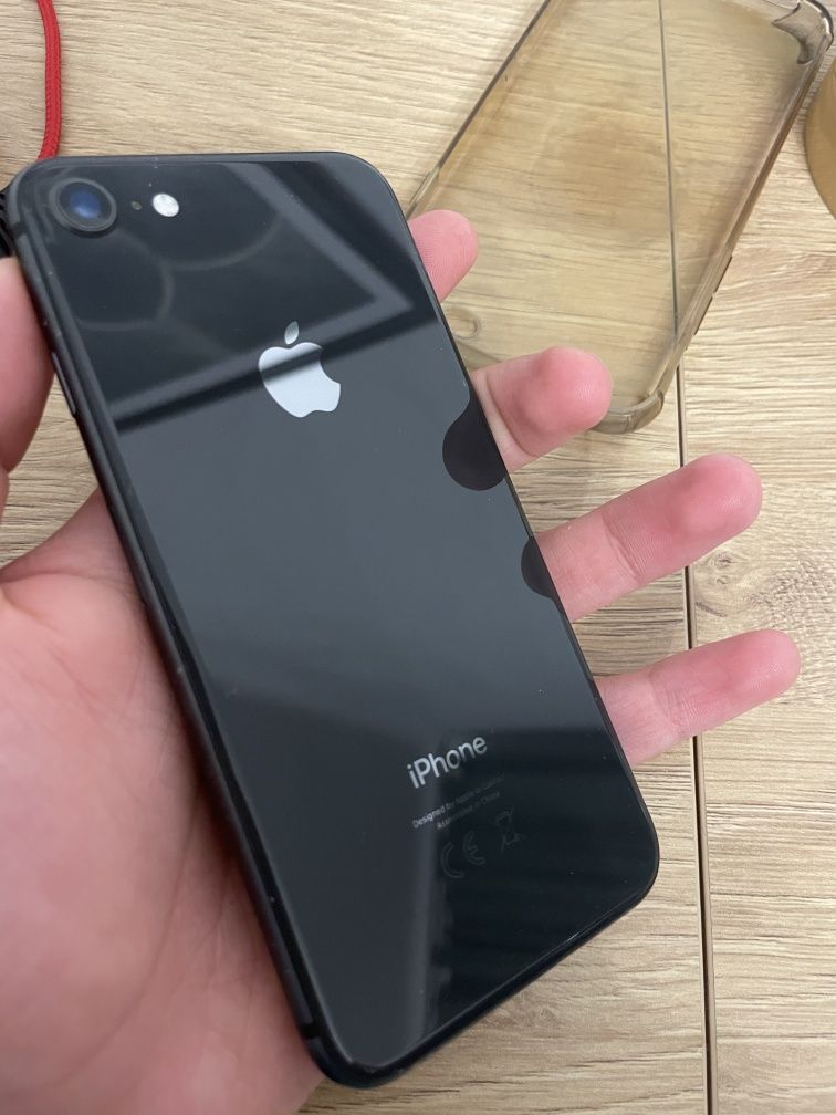 OKAZJA  Iphone 8 128gb Stan idealny !!!