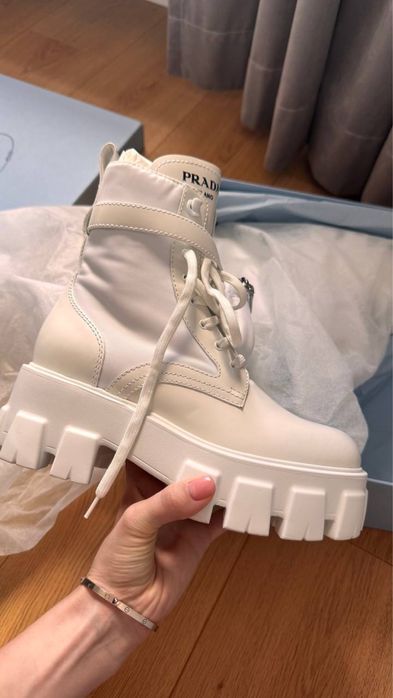 Чоботи Prada Monolith Boots White — Оригінал