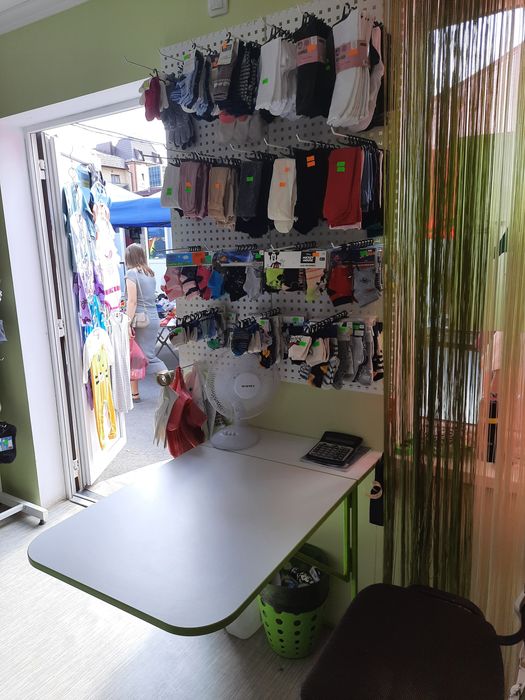 Магазин білизни і одягу для немовлят