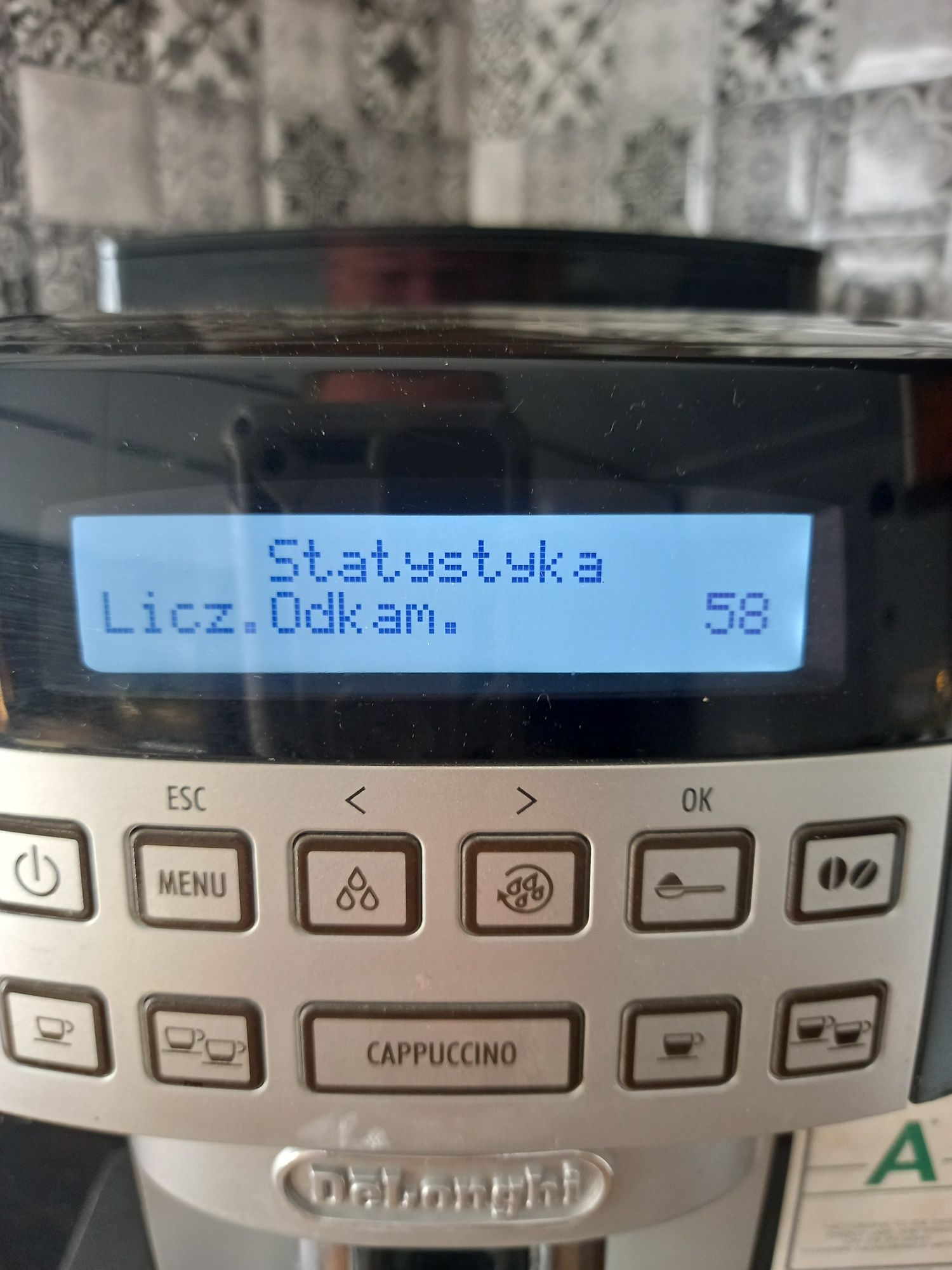 exspres do kawy Delonghi