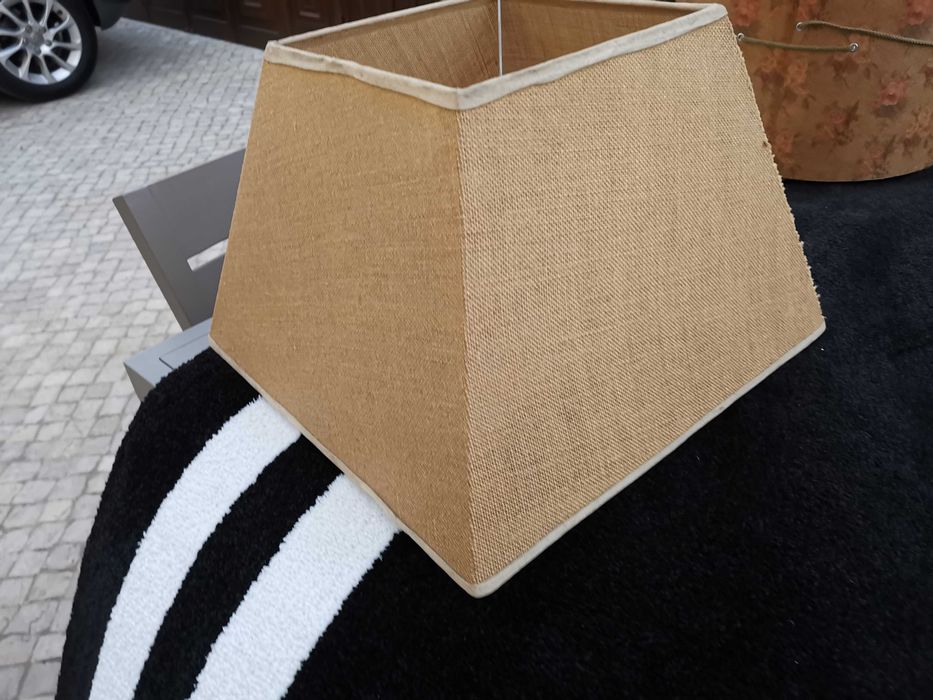 Abatjours teto e mesa