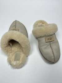 Аожаные фирменные тапочки UGG