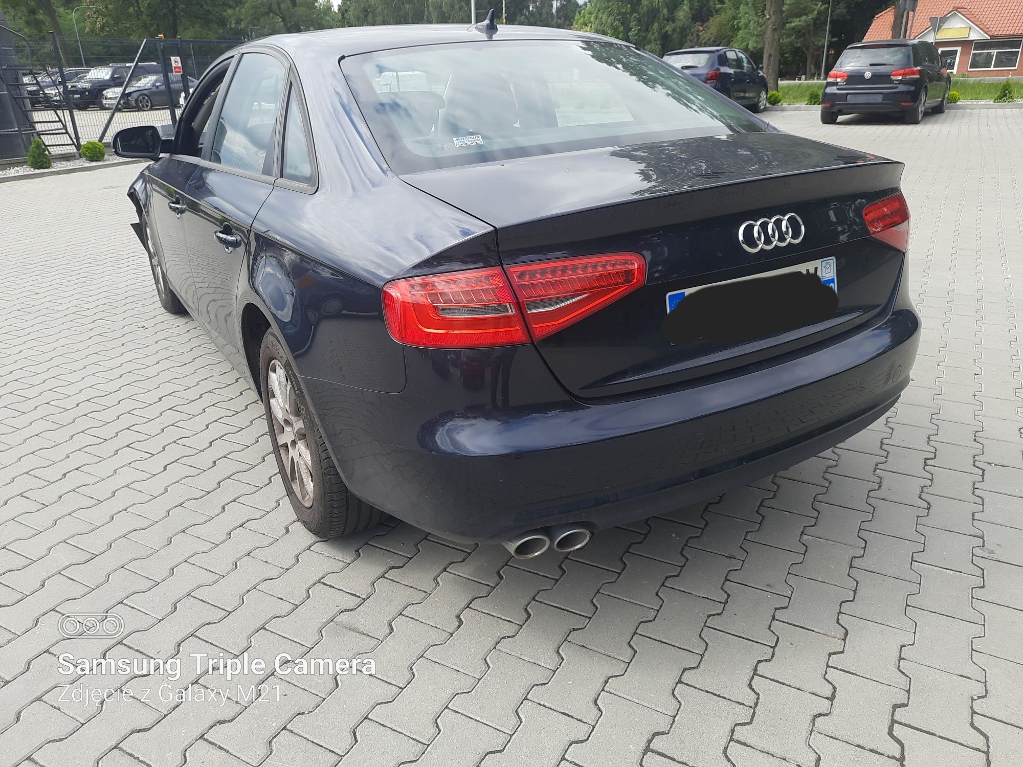 Audi a4 b8 2.0tdi manual skora