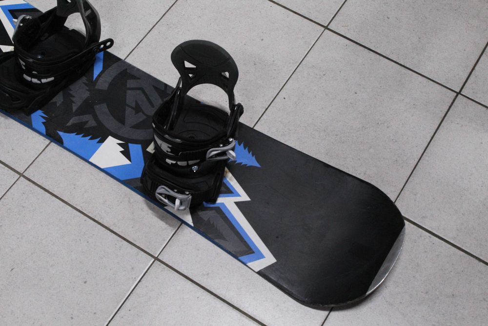 Deska Snowboard K2 120 cm + Wiązania Firefly