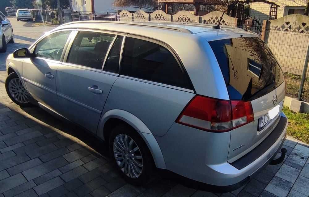 Opel Vectra C 1.9 CDTI 2008 rok