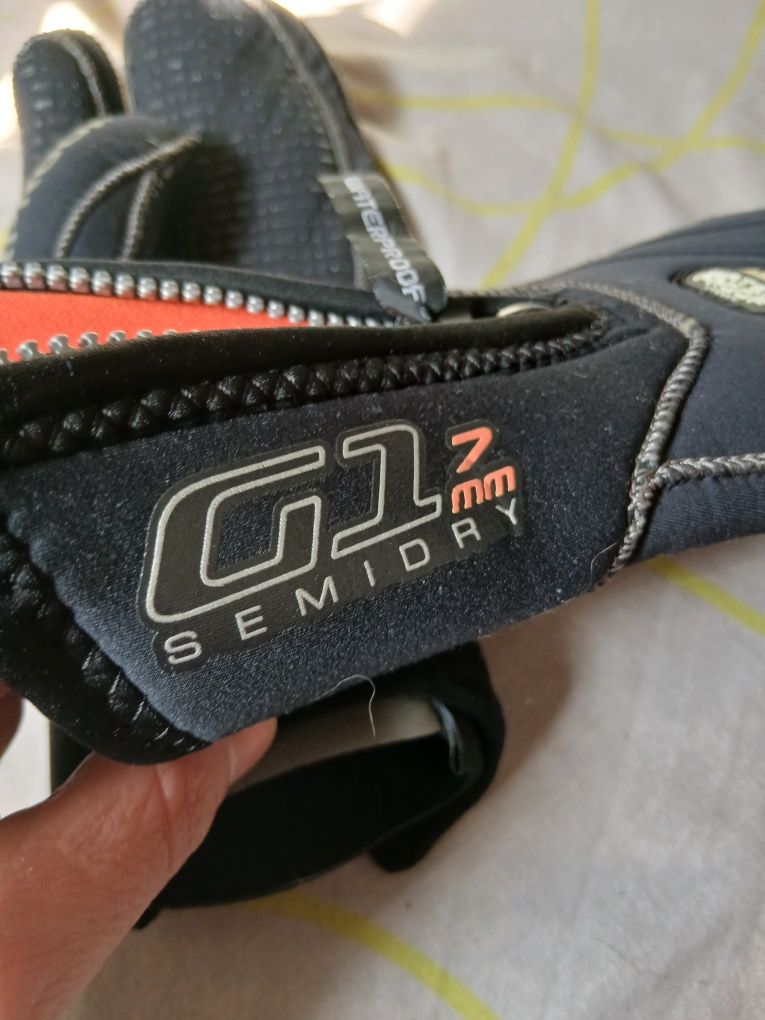 Водонепронекні рукавиці для дайвингу і водного спорту waterproof G1 7m