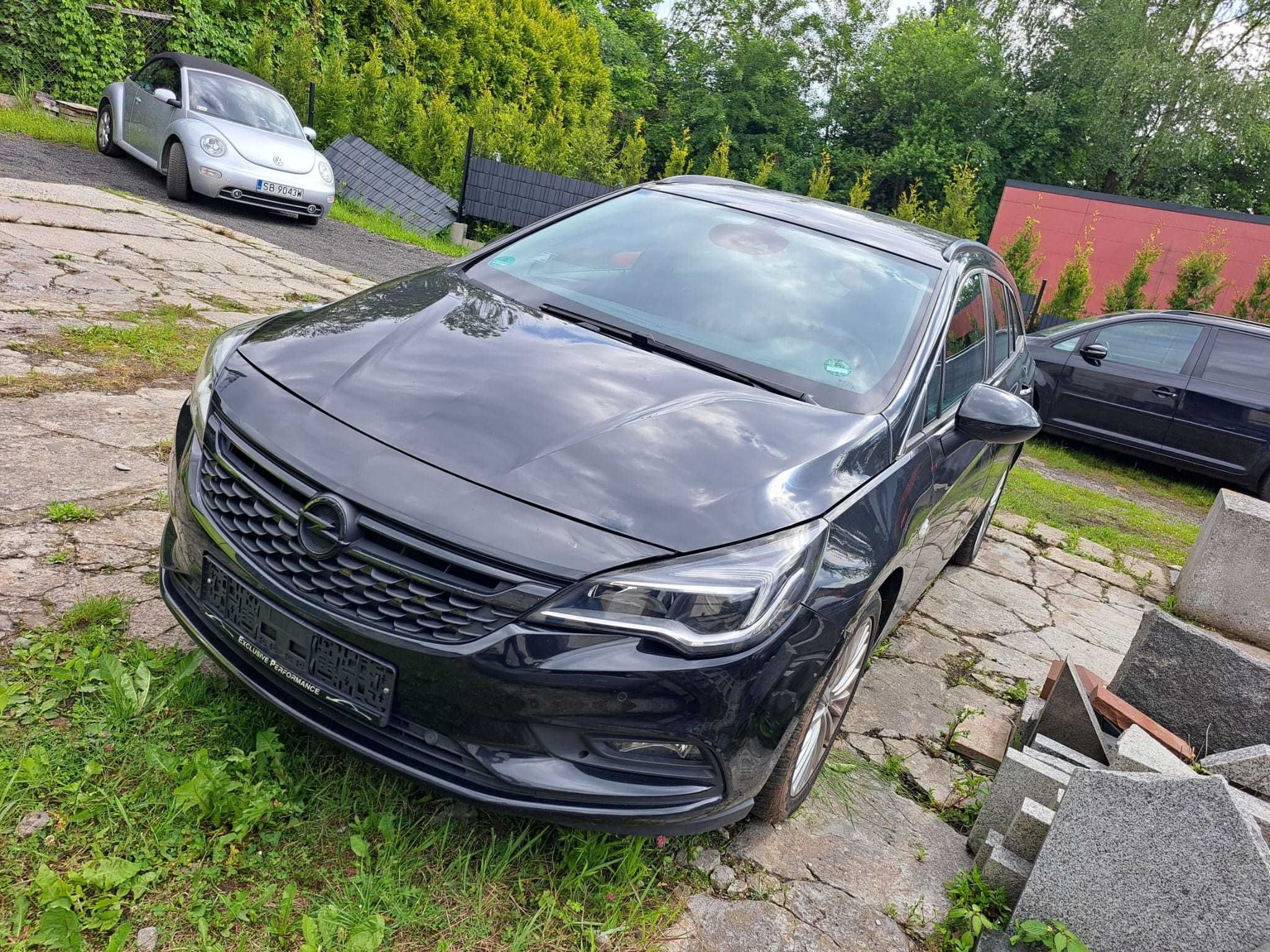 OPEL ASTRA K - Automat 1.6  136 ps - 2016 rok