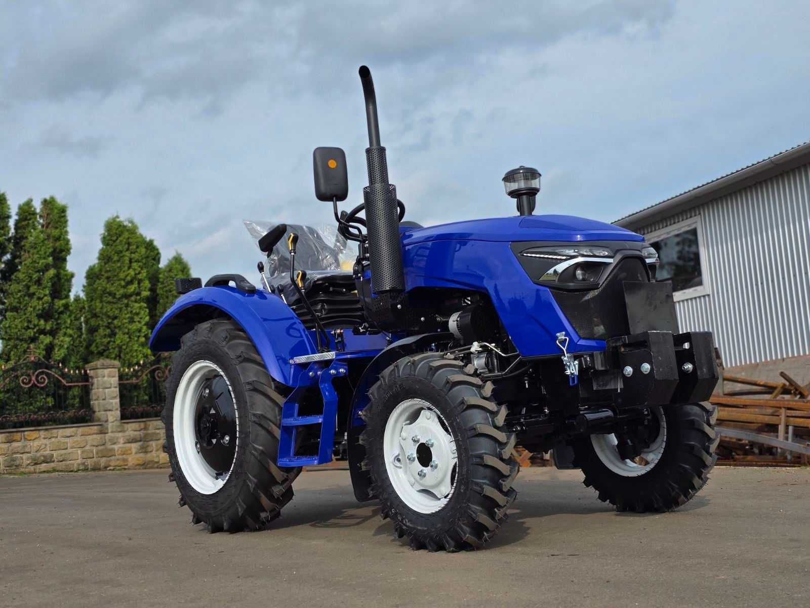 Вбивця DONGFENG 244, повнопривідний міні-трактор TERRA FENG 3524X