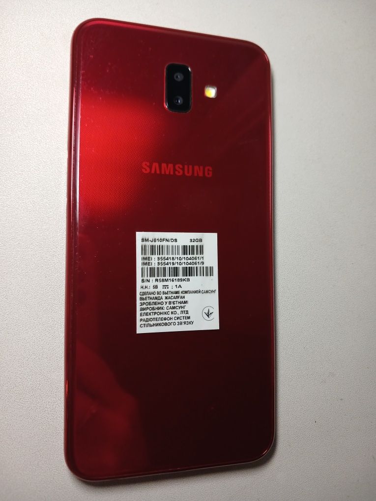 Продам телефон SM Galaxy J6+ , 32гб/3гб