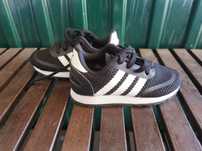 Tênis ADIDAS Criança Novos 100% originais