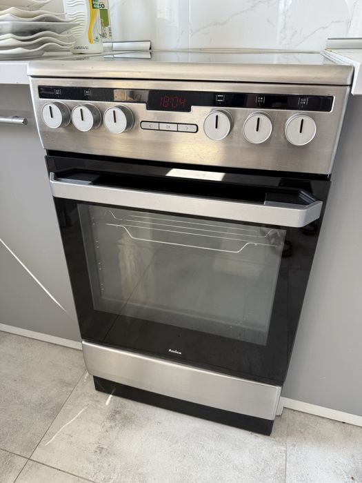 Kuchenka wolnostojaca ceramiczna Amica - elektryczna
