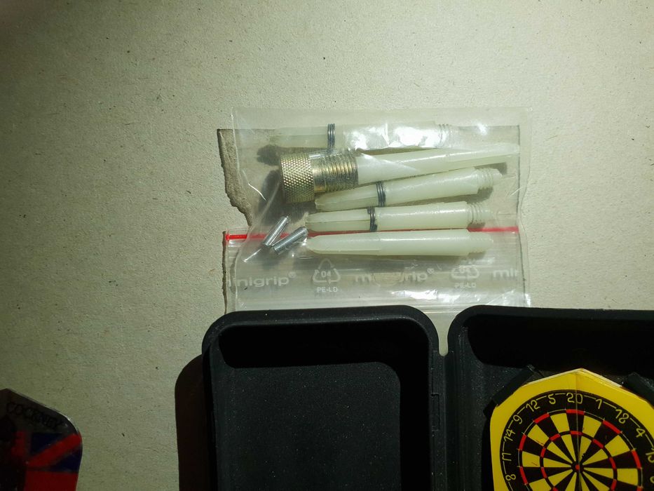 Dardos Harrows com acessórios