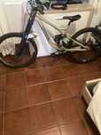 Commencal supreme dh