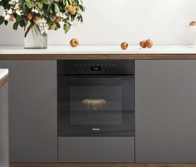 Духова шафа Miele H 7464 BP