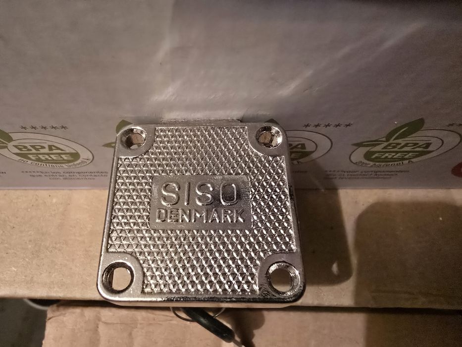 Zamek meblowy kwadratowy 2szt SISO X850 fi19x22mm CK