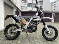2018 AJP PR5 Supermoto