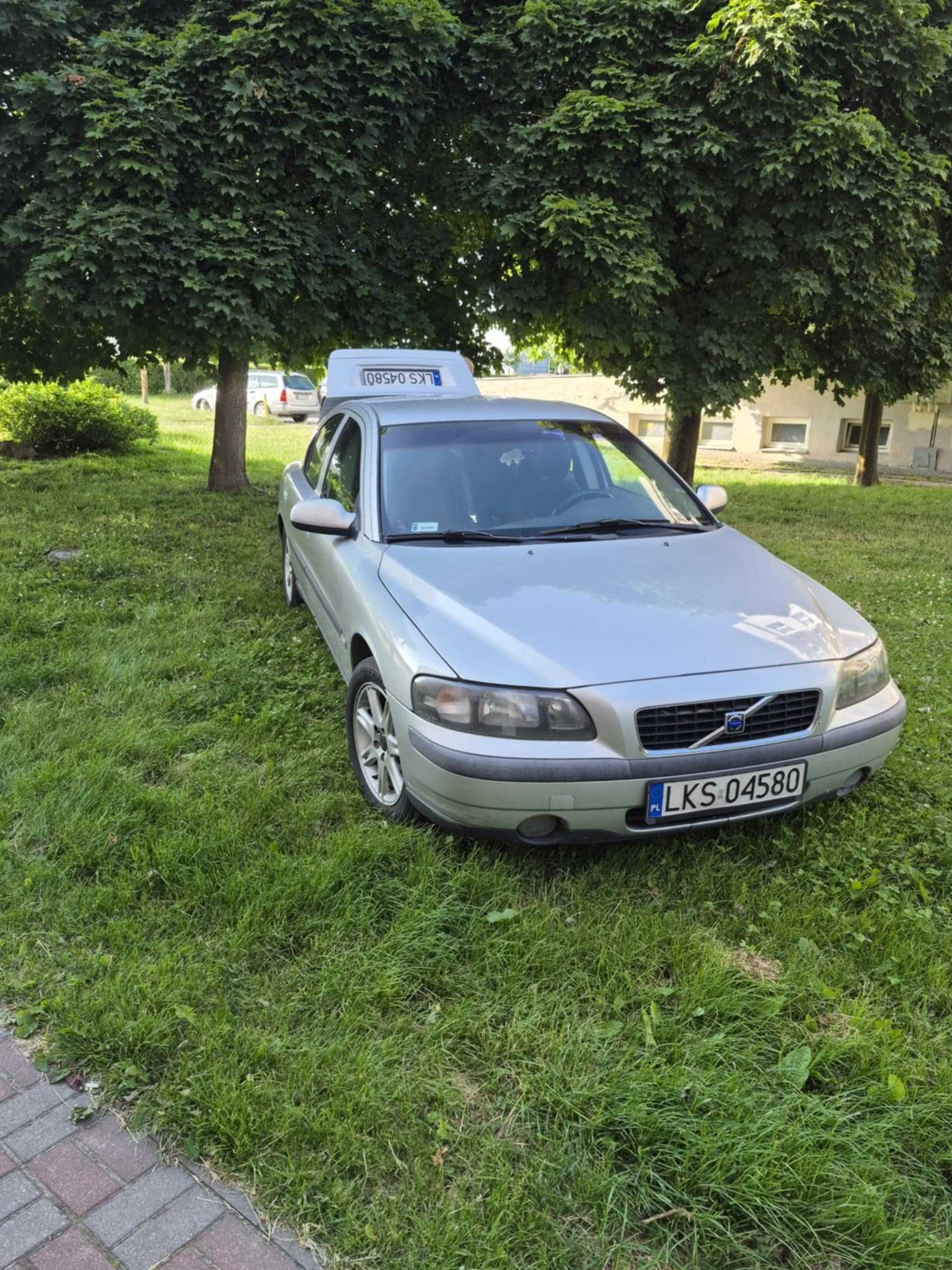 volvo s60 2000r. 2,4 bg 140 km