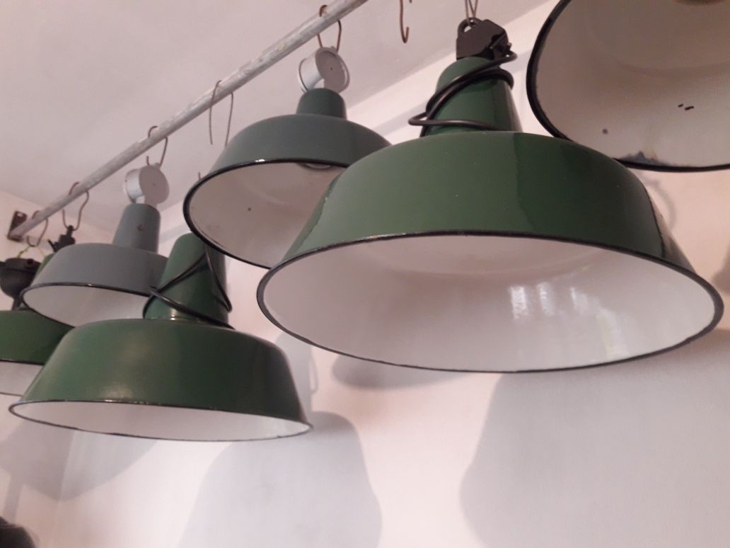 Lampy emaliowane Obs-1, 2, 3, industralne, PRL