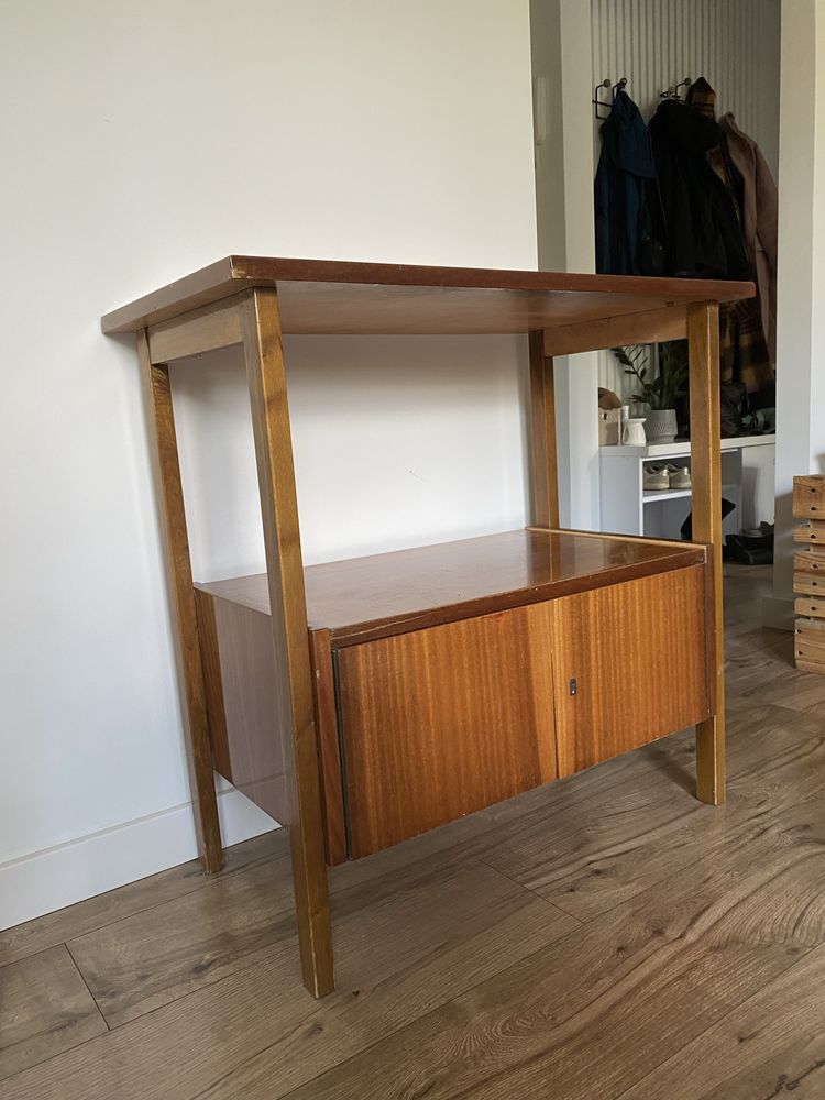 Półka / szafka vintage PRL – styl retro