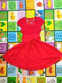Яскрава червона сукня 46 р