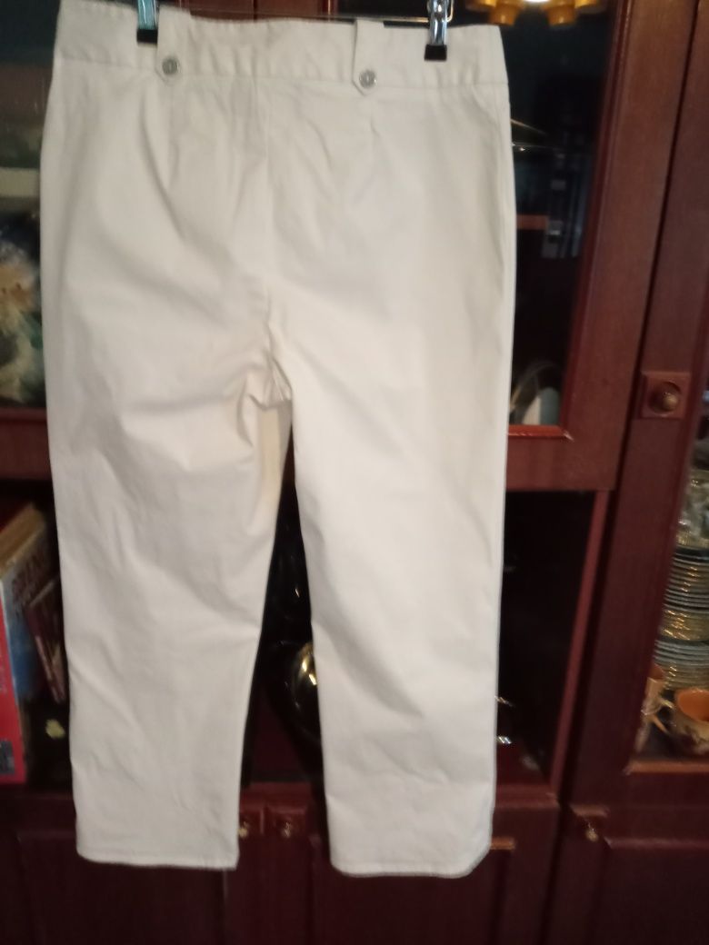 Брюки джинсы белые размер 12