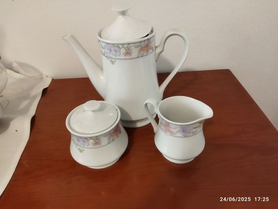 Conjunto de louça de chá