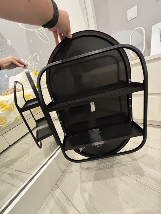 Espelho de parede com arrumacao