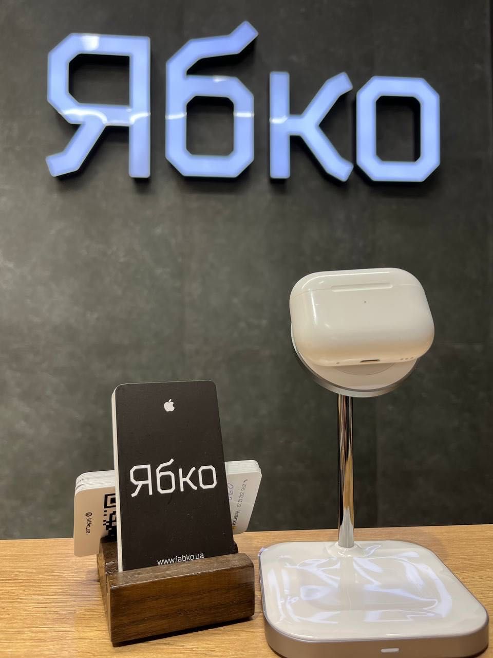 Used AirPods Pro 2 [MQD83] Січових Стрільців 8