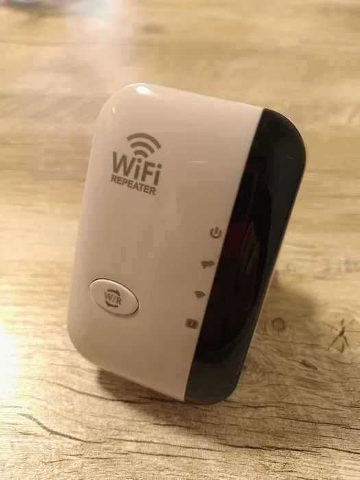 Беспроводной WI-FI ретранслятор расширитель сети до 300Mbps