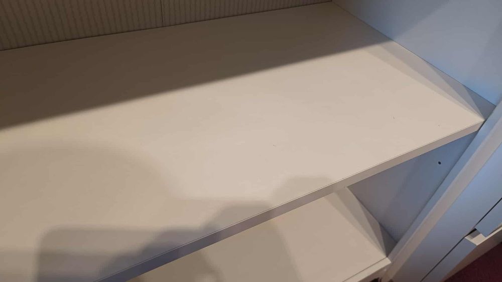 IKEA HENSVIK regał biały -zadbany, idealny dla dziecka czy do sypialni