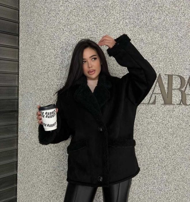 Черна жіноча Дублянка M.Fashion.