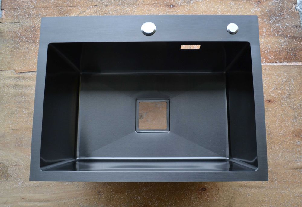 Кухонна мийка чорна 580х430 (уцінка)