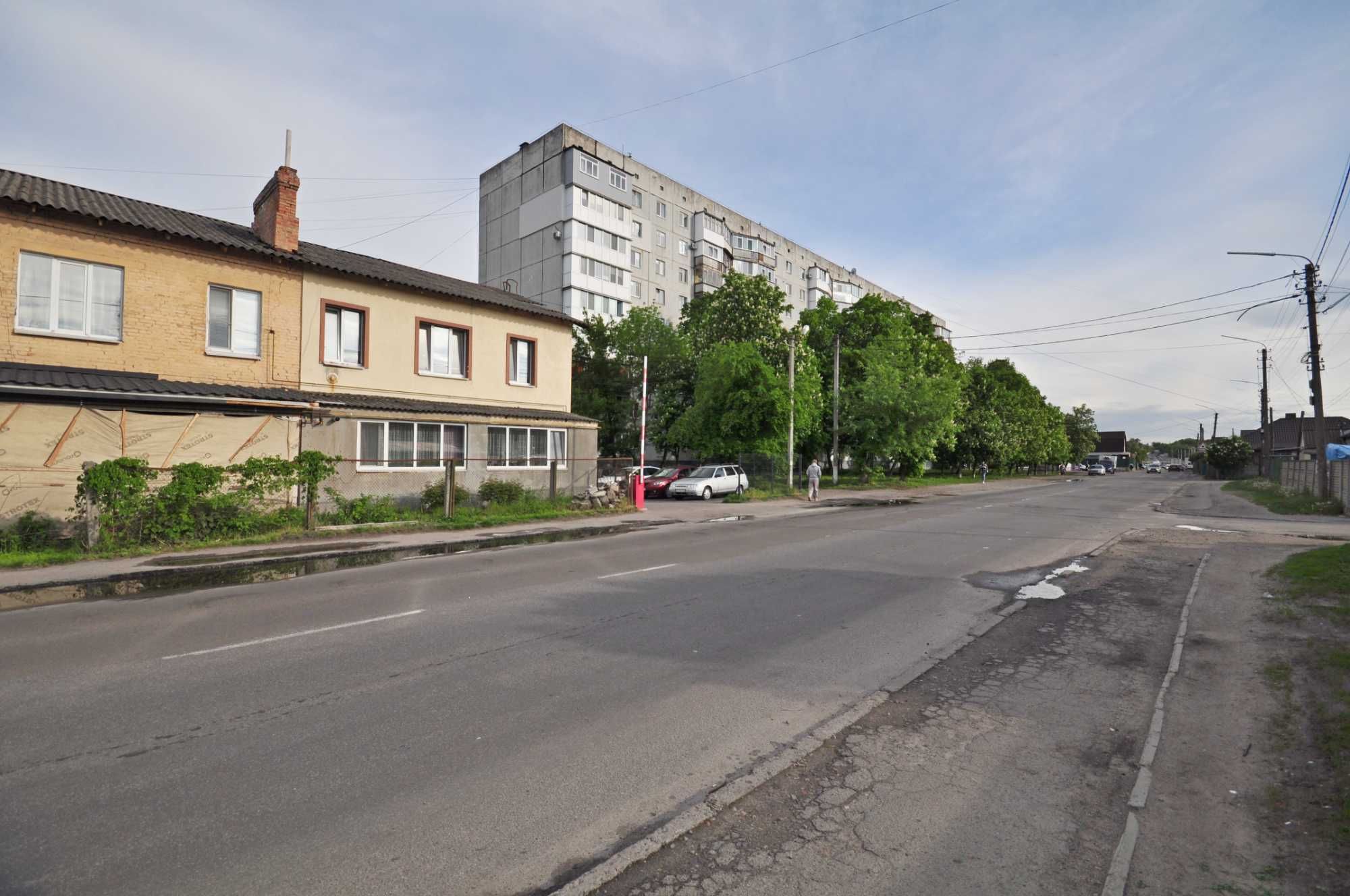 Фасадне приміщення 106 м2 вул. Павліченко