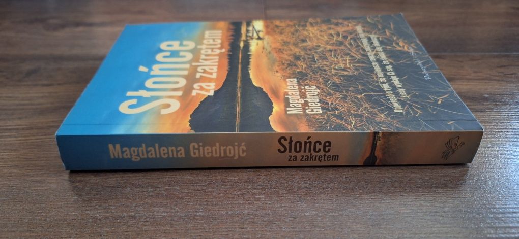 Książka Słońce za zakrętem Magdalena Giedrojć