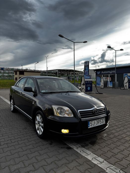 Sprzedam Toyota 5800