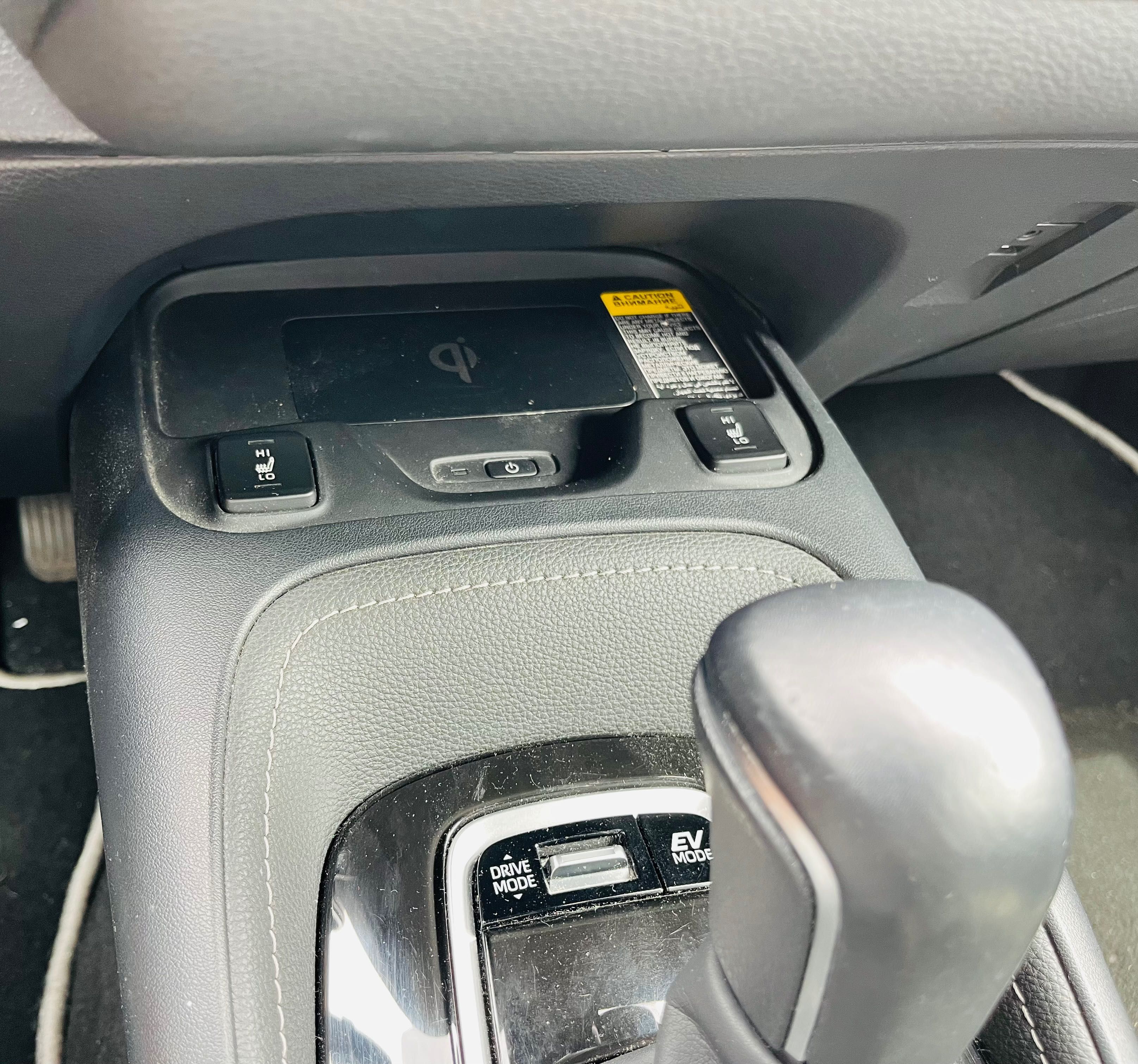 Corolla TS 2.0 Hybrid Dynamic Force Luxury Black Edition
