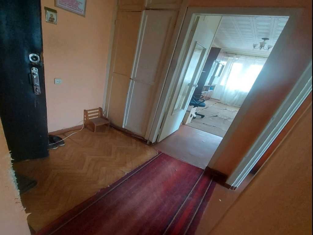 3к квартира 50м2, поверх 4/5, ЦЕГЛА, р-н Поділ