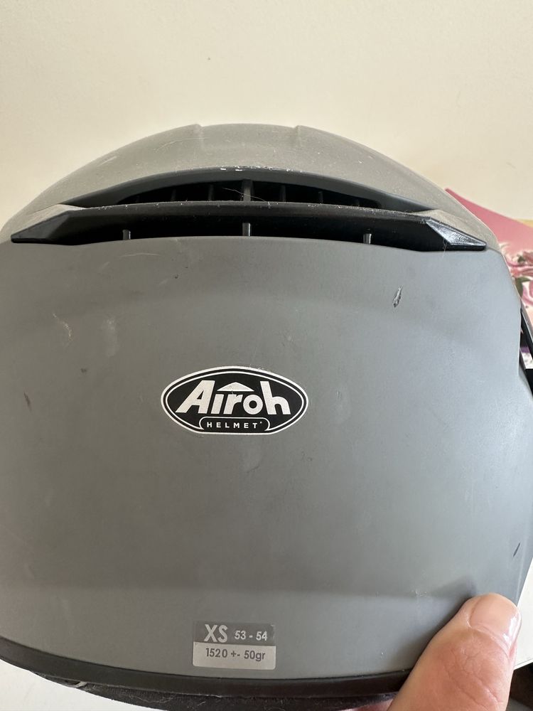 Capacete Feminino Airoh – Tamanho XS (53-54 cm)