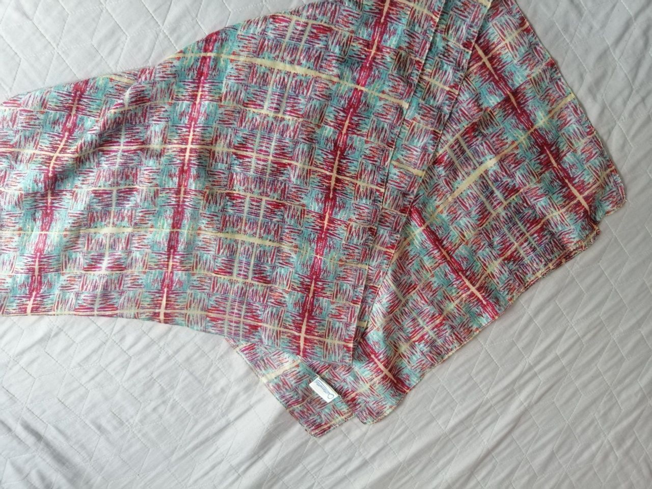 Quintessential chusta szalik jedwabny silk 100%