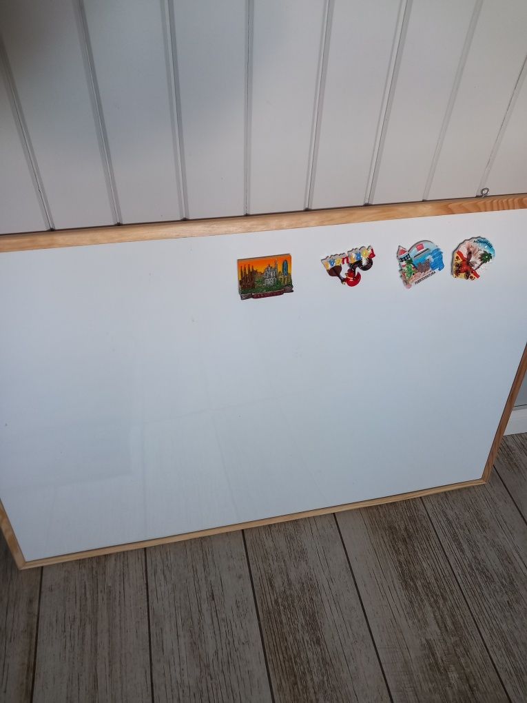 Tablica duża na magnesy 90 cm x 60 cm