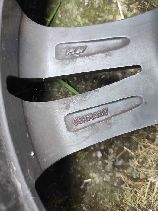 Felgi aluminiowe FLW czarne rozmiar 17cali Honda CRV  IV