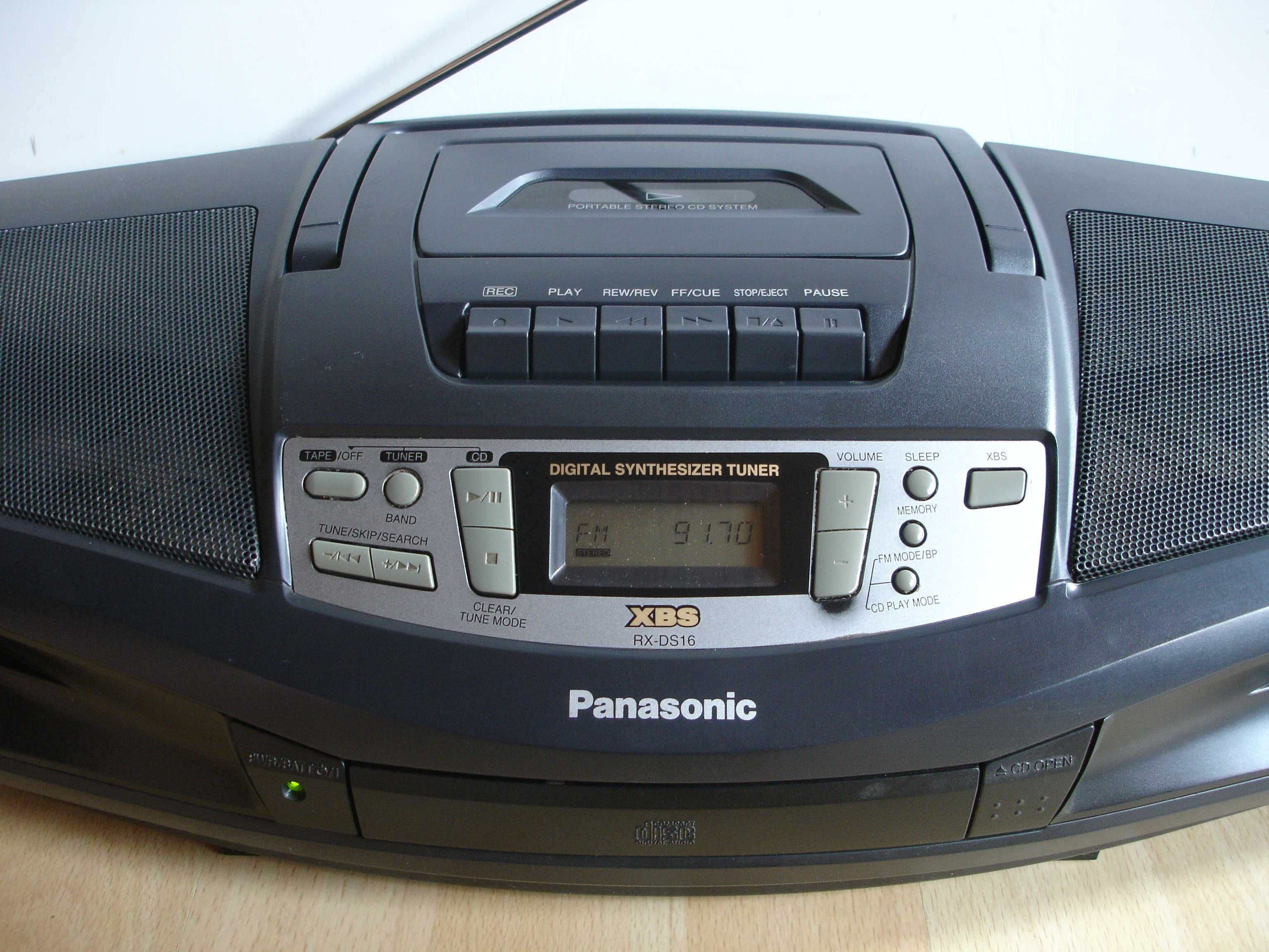 Radiomagnetofon PANASONIC RX-DS16