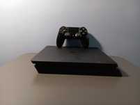 PS4 w dobrym stanie