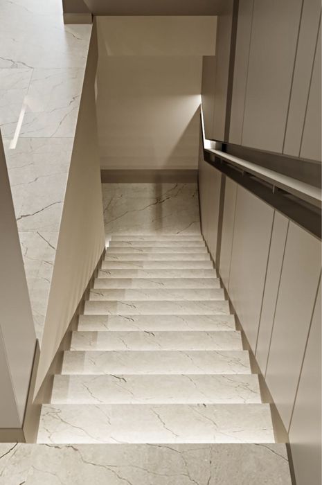 Новый дом 300м2 в стиле hi-tech