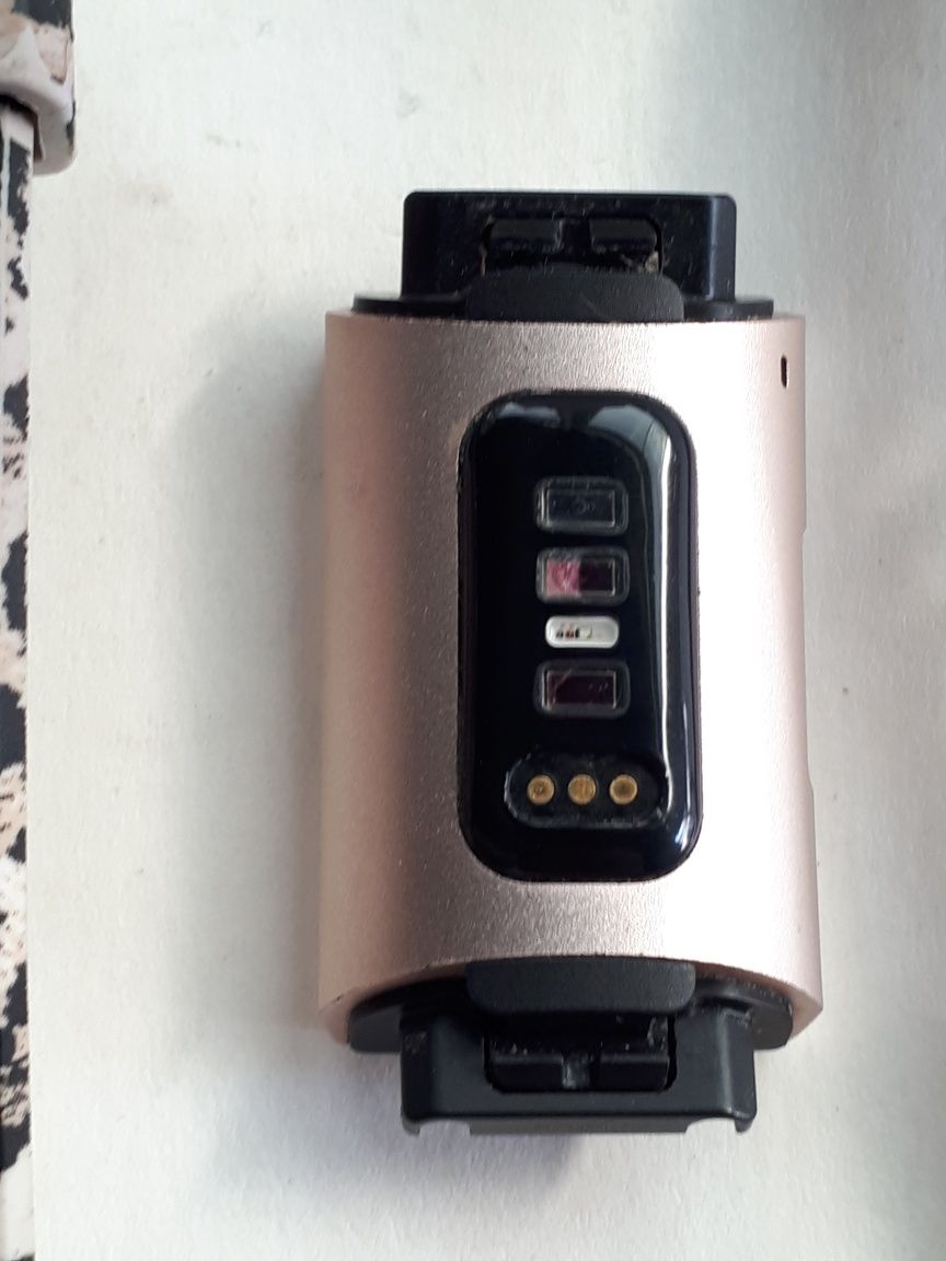 Часы,зарядка Fitbit Charge 4. Kospet “Original