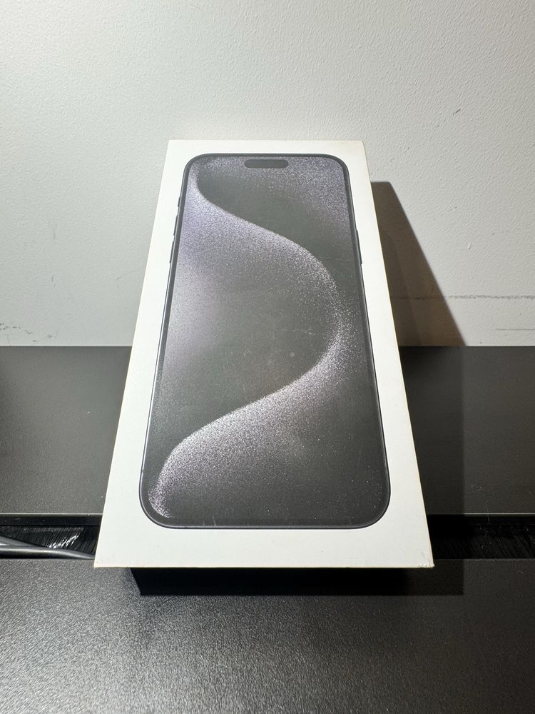 Iphone 15 pro max 512gb stan jak nowy