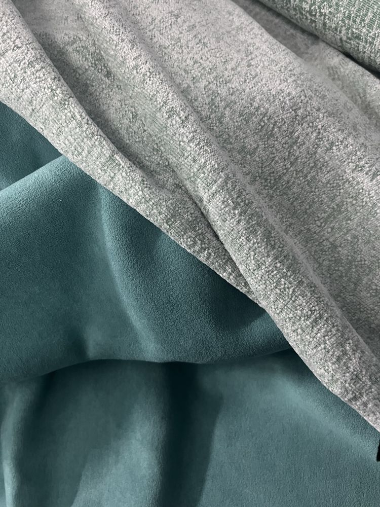 Подушка захист на спинку ліжка