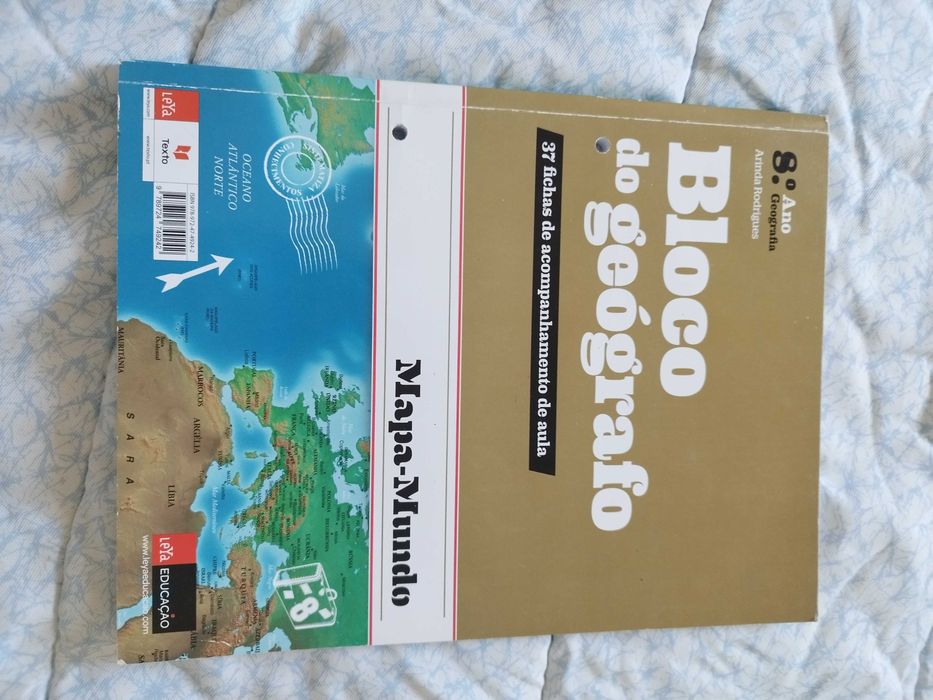 Caderno de atividades geografia 8°